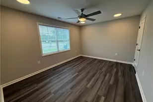 7085 Hanesbrook Cir, Clemmons, NC 27012 - Photo 7