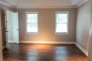 8 Dunkirk Pl, Greensboro, NC 27410 - Photo 33