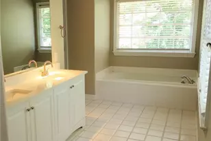 8 Dunkirk Pl, Greensboro, NC 27410 - Photo 35