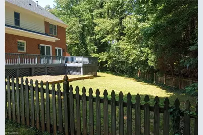 8 Dunkirk Place, Greensboro, NC 27410 - Photo 5