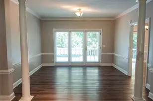 8 Dunkirk Pl, Greensboro, NC 27410 - Photo 13