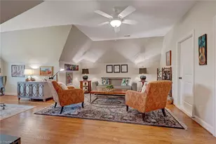 7 Chippers Ct, Greensboro, NC 27407 - Photo 19