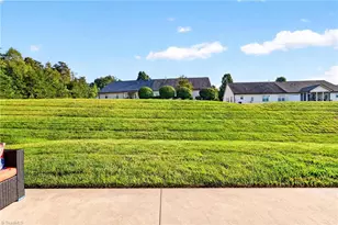 6010 Trailshead Dr, Greensboro, NC 27405 - Photo 21