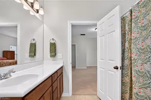 6010 Trailshead Dr, Greensboro, NC 27405 - Photo 15