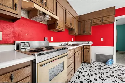 2614 Norwood Drive, Greensboro, NC 27407 - Photo 13