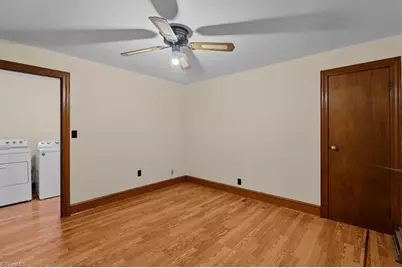 726 Third Avenue, Reidsville, NC 27320 - Photo 25