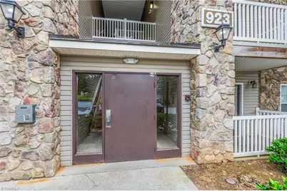923 Windcastle Lane #305, Winston-Salem, NC 27105 - Photo 5