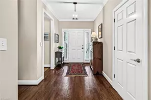 5504 7 Gates Dr, Greensboro, NC 27410 - Photo 3