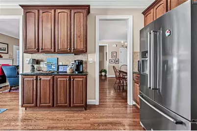5504 Seven Gates Drive, Greensboro, NC 27410 - Photo 15