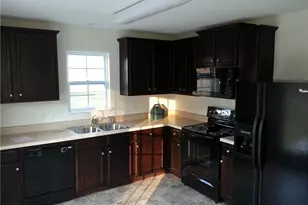 4107 Country Pine Ln, Greensboro, NC 27405 - Photo 3