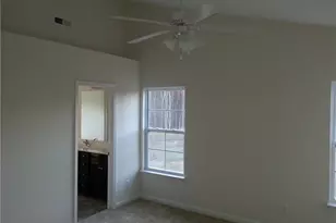 4107 Country Pine Ln, Greensboro, NC 27405 - Photo 5