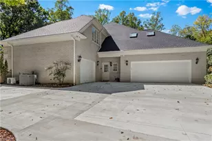4620 Cherryhill Ln, Winston-Salem, NC 27106 - Photo 45