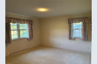 500 Shamrock Road, High Point, NC 27265 - Photo 17