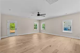 4236 Wayne Rd, Greensboro, NC 27407 - Photo 11