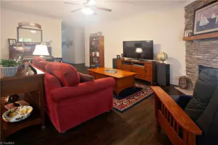 5158 Moseley Dr, Clemmons, NC 27012 - Photo 3