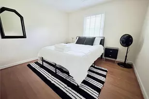 205 Venus Dr, Greensboro, NC 27406 - Photo 5