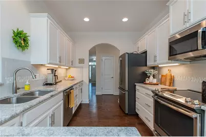 1003 Suzanne Lane, Lexington, NC 27295 - Photo 5