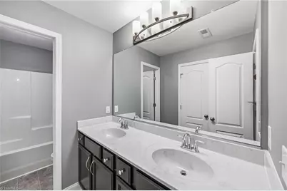 2929 Fernley Court, High Point, NC 27262 - Photo 37