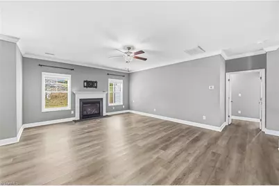 2929 Fernley Court, High Point, NC 27262 - Photo 5