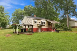 1415 Pointer St, Roxboro, NC 27573 - Photo 17
