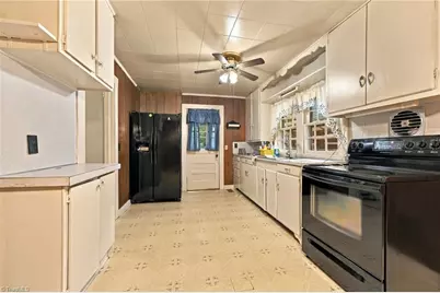 1415 Pointer Street, Roxboro, NC 27573 - Photo 33
