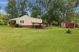 1415 Pointer St, Roxboro, NC 27573 - Photo 13