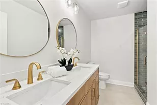1908 Woodland Ave, Burlington, NC 27215 - Photo 15