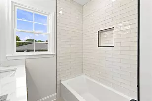 1908 Woodland Ave, Burlington, NC 27215 - Photo 21