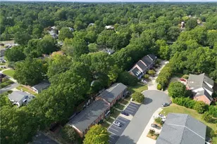 557 Isley Pl, Burlington, NC 27215 - Photo 17