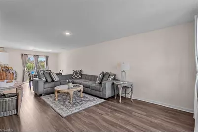 245 Mitchell Street, Walnut Cove, NC 27052 - Photo 5
