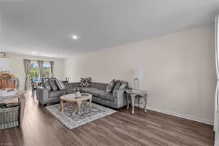 245 Mitchell St, Walnut Cove, NC 27052 - Photo 5