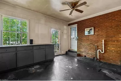 1609 Bolingbroke Road, High Point, NC 27265 - Photo 29