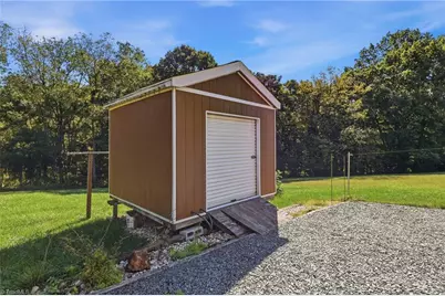 2197 Cedarwood Court, Asheboro, NC 27205 - Photo 21