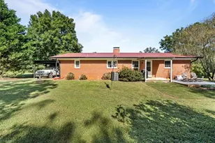 334 Beane Rd, Seagrove, NC 27341 - Photo 25