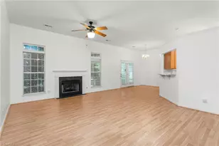 1204 Satinwood Dr, Greensboro, NC 27410 - Photo 5