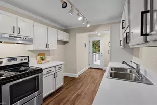 212 Kensington Rd, Greensboro, NC 27403 - Photo 9