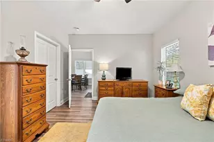 712 W Lee Ave, Yadkinville, NC 27055 - Photo 13
