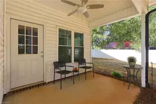 712 W Lee Ave, Yadkinville, NC 27055 - Photo 23