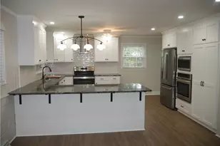 2443 Greenwich Rd, Winston-Salem, NC 27104 - Photo 5