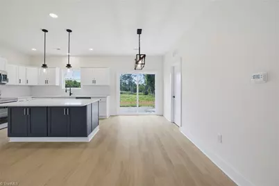425 N Smith Street, Liberty, NC 27298 - Photo 7