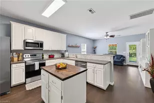 1609 Brambleton Ct, Graham, NC 27253 - Photo 7