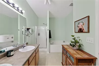 1609 Brambleton Court, Graham, NC 27253 - Photo 15