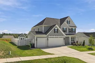 430 Brooke Hl Dr, Lewisville, NC 27023 - Photo 1