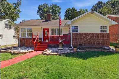 220 E Parkway Avenue, High Point, NC 27262 - Photo 1