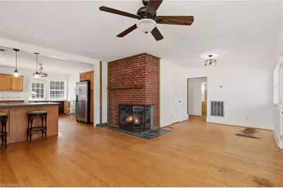 220 E Parkway Avenue, High Point, NC 27262 - Photo 5