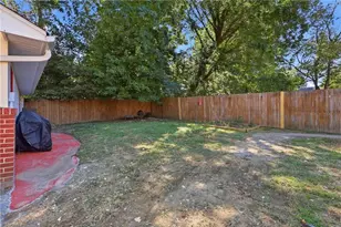 220 E Pkwy Ave, High Point, NC 27262 - Photo 31