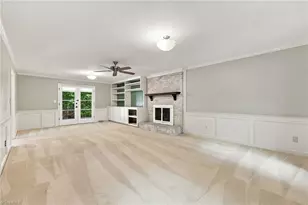 483 Buckhurst Dr, Kernersville, NC 27284 - Photo 9