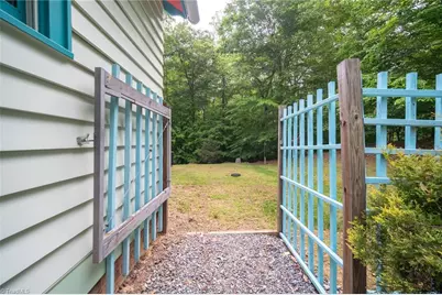 6101 Four Oaks Court, Summerfield, NC 27358 - Photo 35