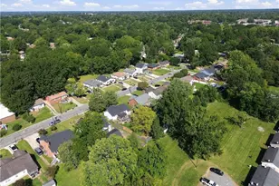 1113 Benjamin Benson St, Greensboro, NC 27406 - Photo 31