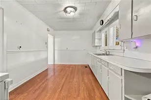 819 Carolina Ave, Thomasville, NC 27360 - Photo 11